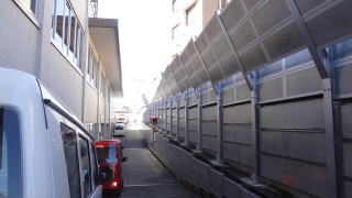 駐車場 屋外防音壁